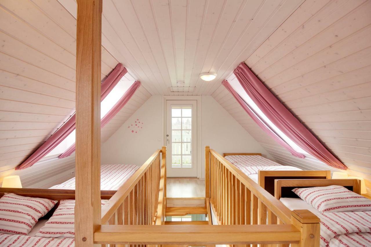 Kasekese Holiday Home With Sauna And Garden Курессааре Экстерьер фото
